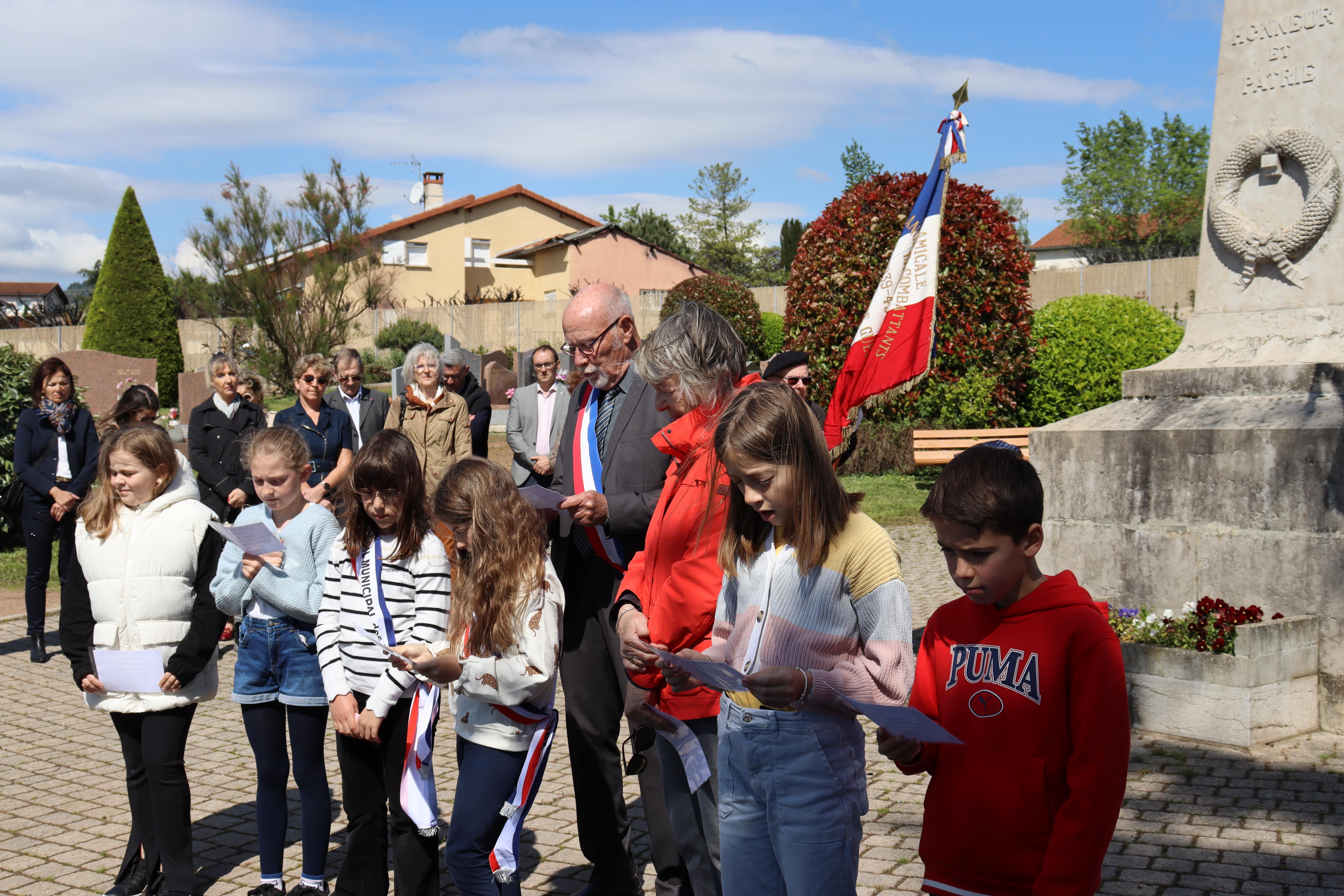 8 mai